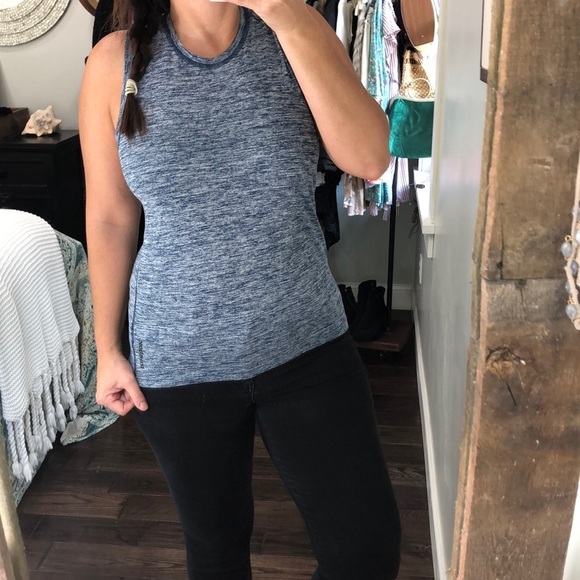 Reebok small blue fitness athleisure tank top - Picture 2 of 4